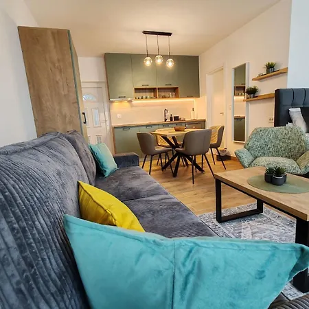 Surcin Central Stay * Surčin