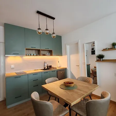 Surcin Central Stay 아파트 *