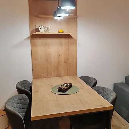 아파트 Surcin Central Stay